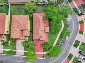 1201 NW 192nd Ln, Pembroke Pines FL 33029
