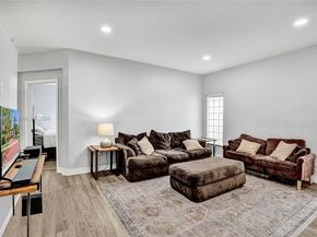 1201 NW 192nd Ln, Pembroke Pines FL 33029