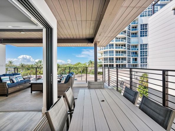 332 Balboa St, Hollywood FL 33019