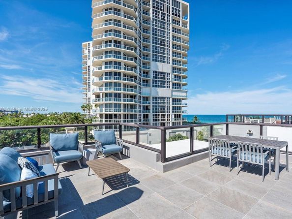 332 Balboa St, Hollywood FL 33019