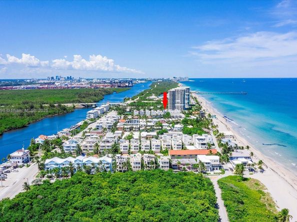 332 Balboa St, Hollywood FL 33019