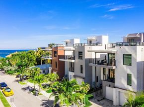 332 Balboa St, Hollywood FL 33019