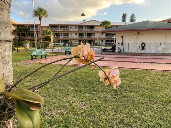 5300 Washington St N117, Hollywood FL 33021