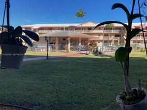 5300 Washington St N117, Hollywood FL 33021