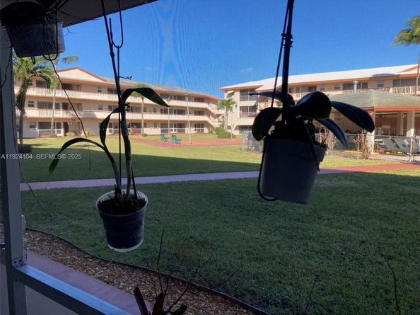 5300 Washington St N117, Hollywood FL 33021