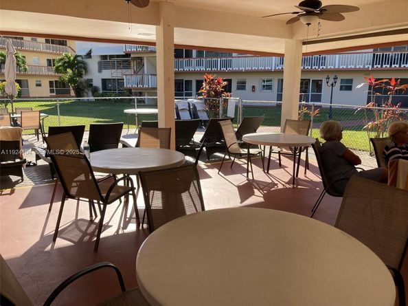 5300 Washington St N117, Hollywood FL 33021