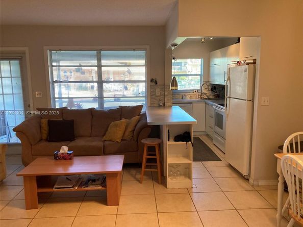 5300 Washington St N117, Hollywood FL 33021