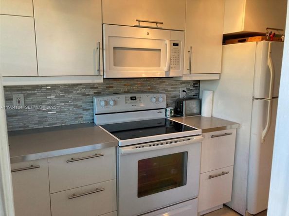 5300 Washington St N117, Hollywood FL 33021