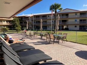 5300 Washington St N117, Hollywood FL 33021