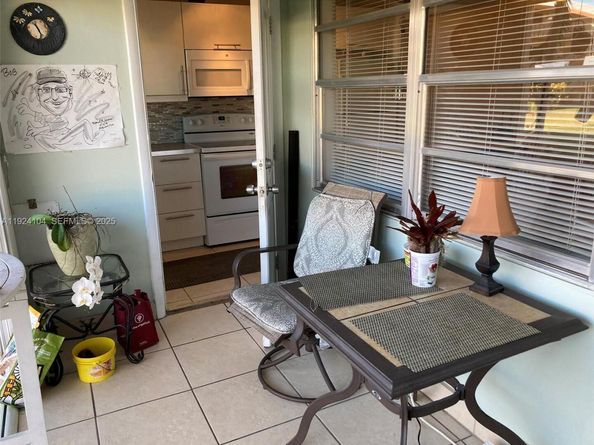 5300 Washington St N117, Hollywood FL 33021