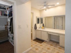 5524 Constant Spring Ter 213, Lauderhill FL 33319
