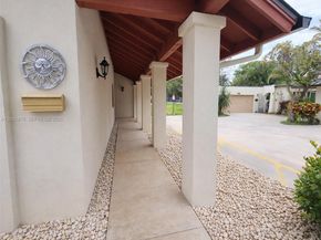5524 Constant Spring Ter 213, Lauderhill FL 33319