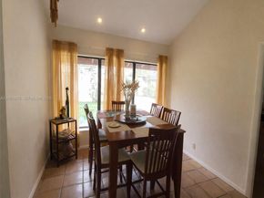 5524 Constant Spring Ter 213, Lauderhill FL 33319