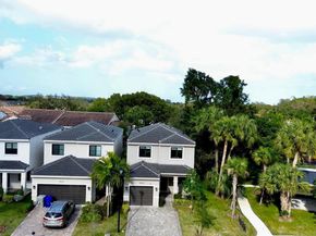 3525 NW 1st St, Pompano Beach FL 33069