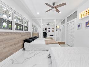 3375 NE 20th Ave, Oakland Park FL 33306
