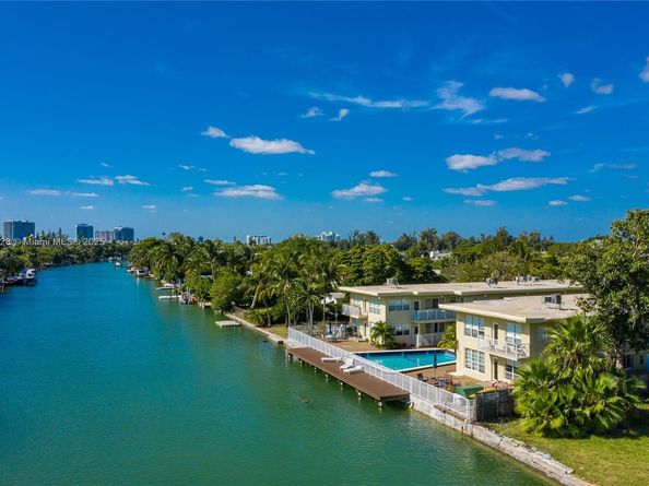 350 S Shore Dr 7, Miami Beach FL 33141