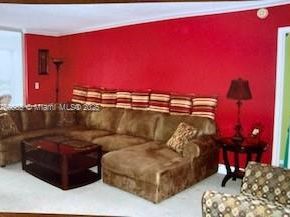 100 W Golden Isles Dr 811, Hallandale Beach FL 33009