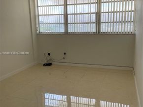 13155 Ixora Ct 901, North Miami FL 33181