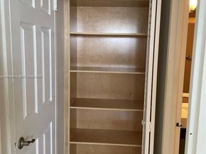 13155 Ixora Ct 901, North Miami FL 33181