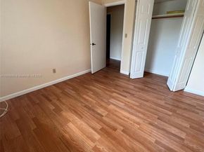 2605 NW 47th Ter 103, Lauderdale Lakes FL 33313