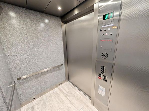 850 SW 133rd Ter 202B, Pembroke Pines FL 33027