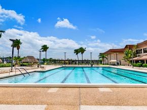 850 SW 133rd Ter 202B, Pembroke Pines FL 33027