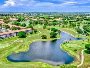 850 SW 133rd Ter 202B, Pembroke Pines FL 33027