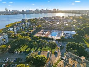 480 Executive Center Dr 3C, West Palm Beach FL 33401