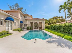 1334 Alhambra Cir, Coral Gables FL 33134