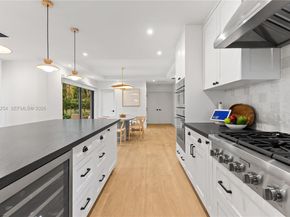 800 NE 72nd St, Miami FL 33138