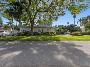 800 NE 72nd St, Miami FL 33138