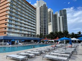 19201 Collins Ave 1108, Sunny Isles Beach FL 33160