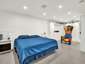 21015 NE 19th Ct, Miami FL 33179