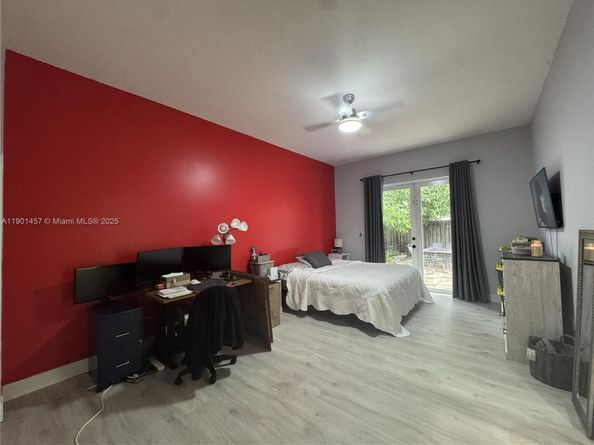 14129 SW 161st Ct, Miami FL 33196