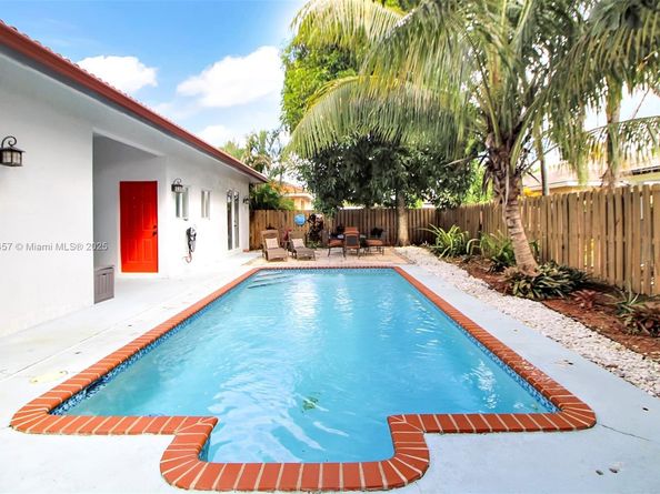 14129 SW 161st Ct, Miami FL 33196