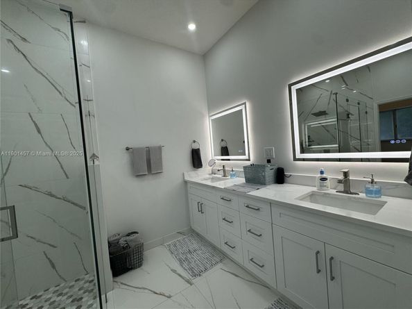 14129 SW 161st Ct, Miami FL 33196