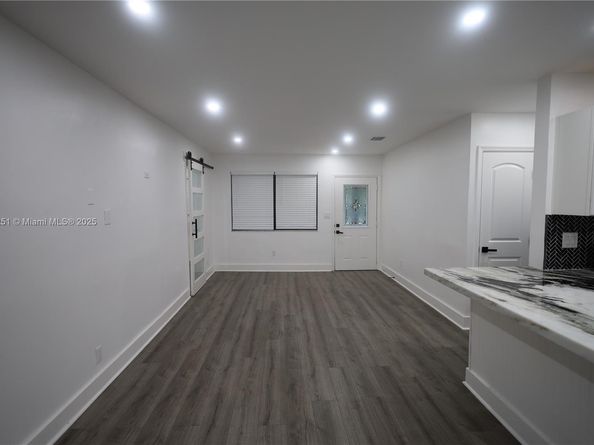 3955 SW 69th Ave, Miami FL 33155