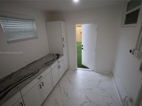 3955 SW 69th Ave, Miami FL 33155