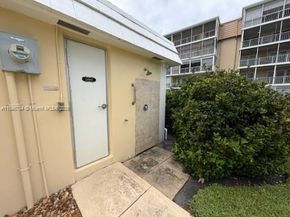 250 John F Kennedy Dr 303, Atlantis FL 33462