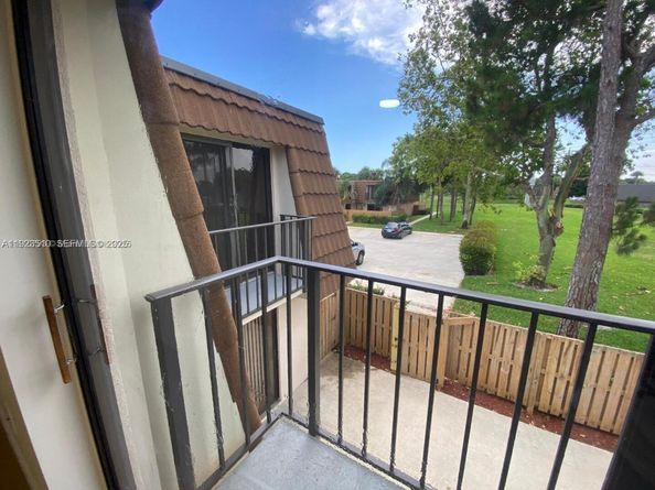 120 Heritage Way, West Palm Beach FL 33407