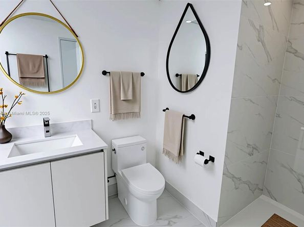 700 NE 24 th 5507, Miami FL 33137