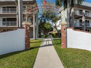 250 Layne Blvd 312, Hallandale Beach FL 33009