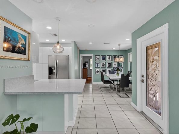 21150 Jib Ct J11, Aventura FL 33180