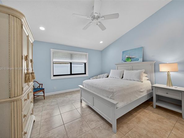 21150 Jib Ct J11, Aventura FL 33180
