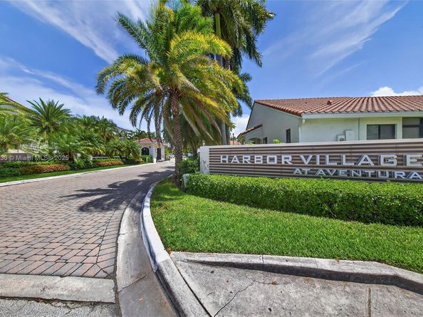 21150 Jib Ct J11, Aventura FL 33180