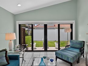 21150 Jib Ct J11, Aventura FL 33180