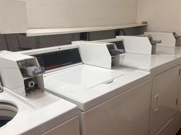 3250 NW 85th Ave 10, Coral Springs FL 33065