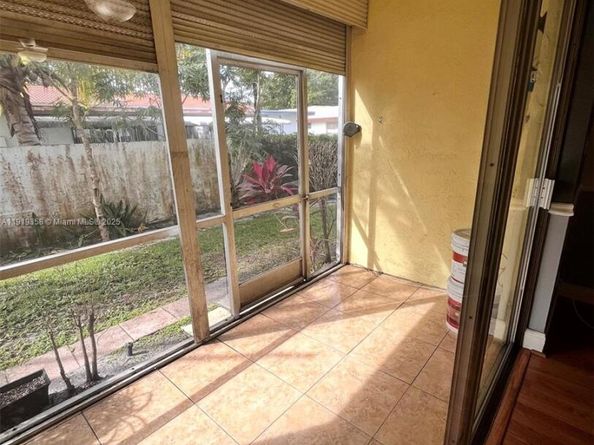 3250 NW 85th Ave 10, Coral Springs FL 33065