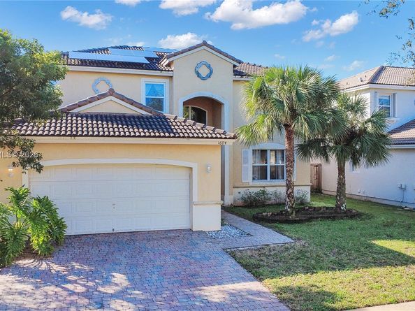 1604 SE 16th St, Homestead FL 33035