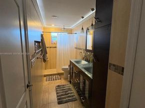 910 Michigan Ave 505, Miami Beach FL 33139